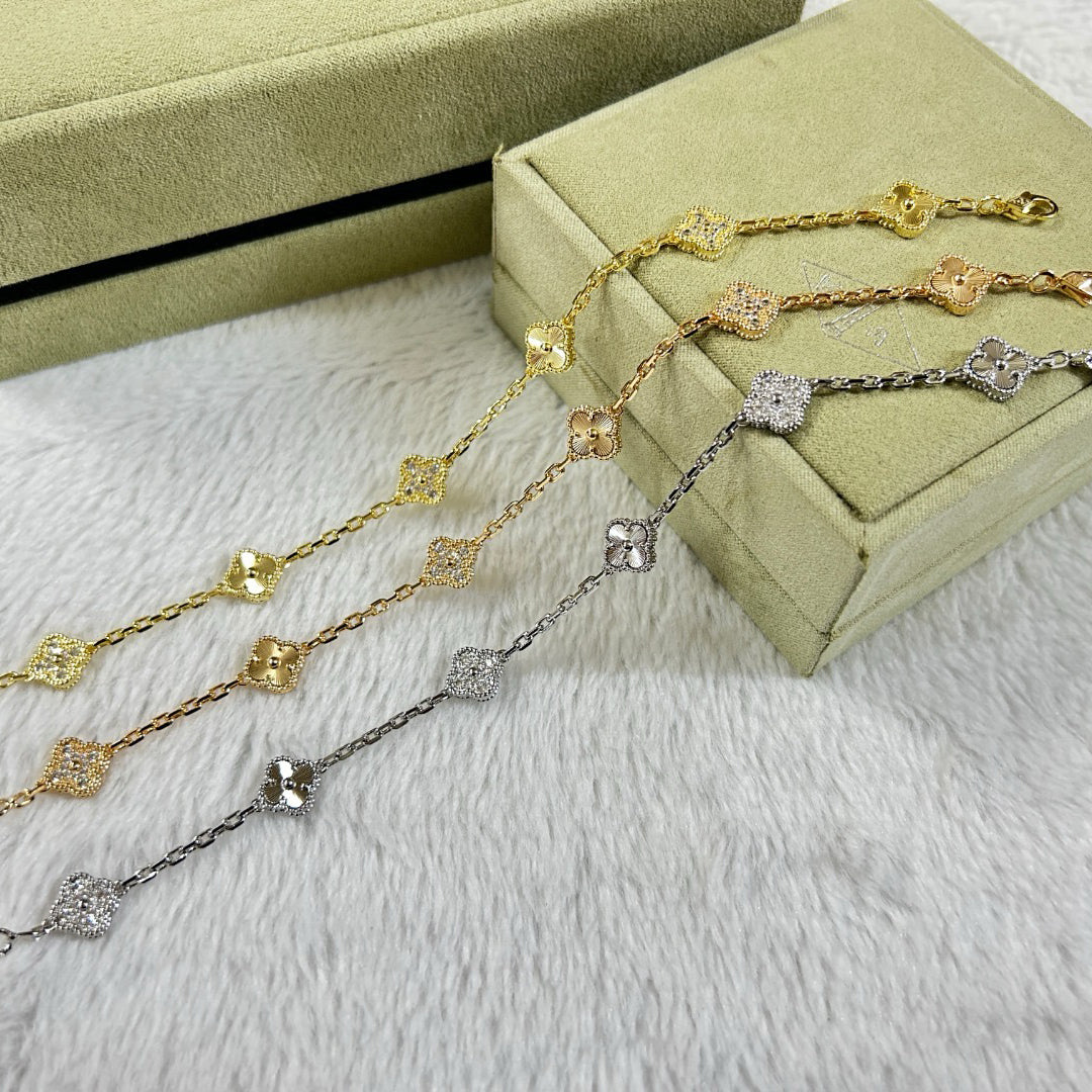 [??Loco?¡¥]CLOVER 6 MOTIF DIAMOND LASER BRACELET