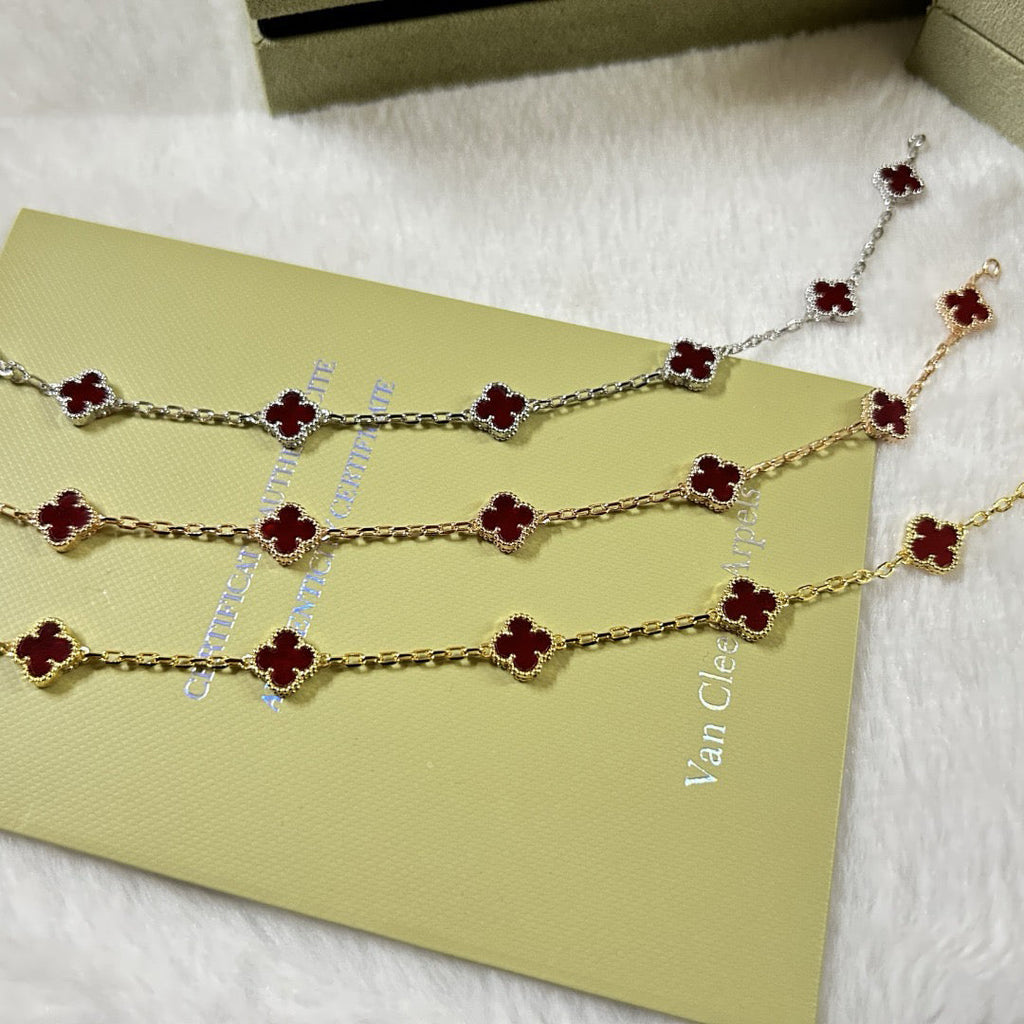 [??Loco?¡¥]CLOVER 6 MOTIF RED AGATE BRACELET