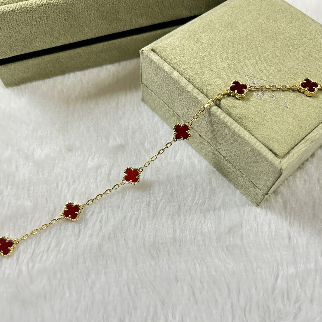 [??Loco?¡¥]CLOVER 6 MOTIF RED AGATE BRACELET