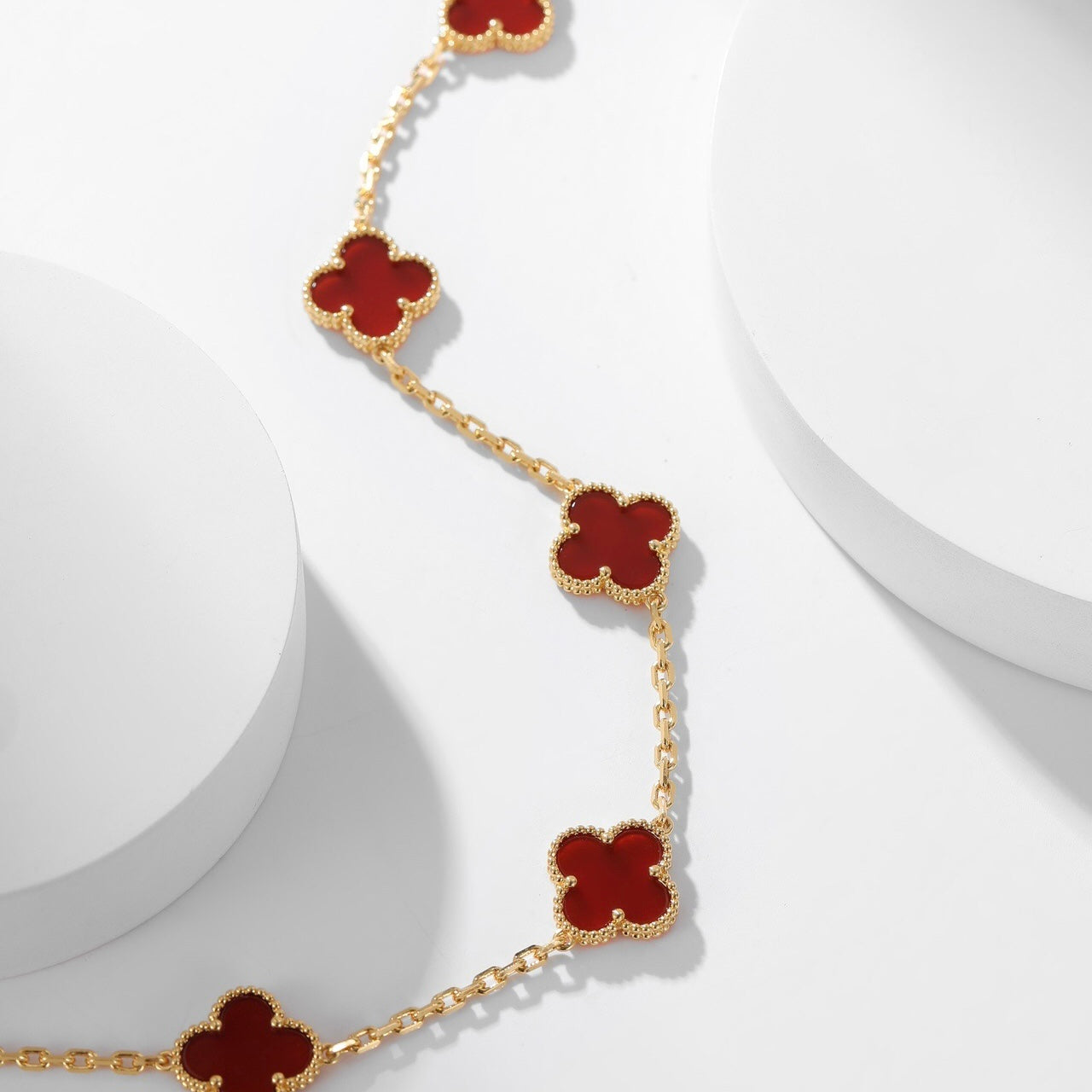 ??Loco?¡¥CLOVER 10 MOTIFS CARNELIAN NECKLACE