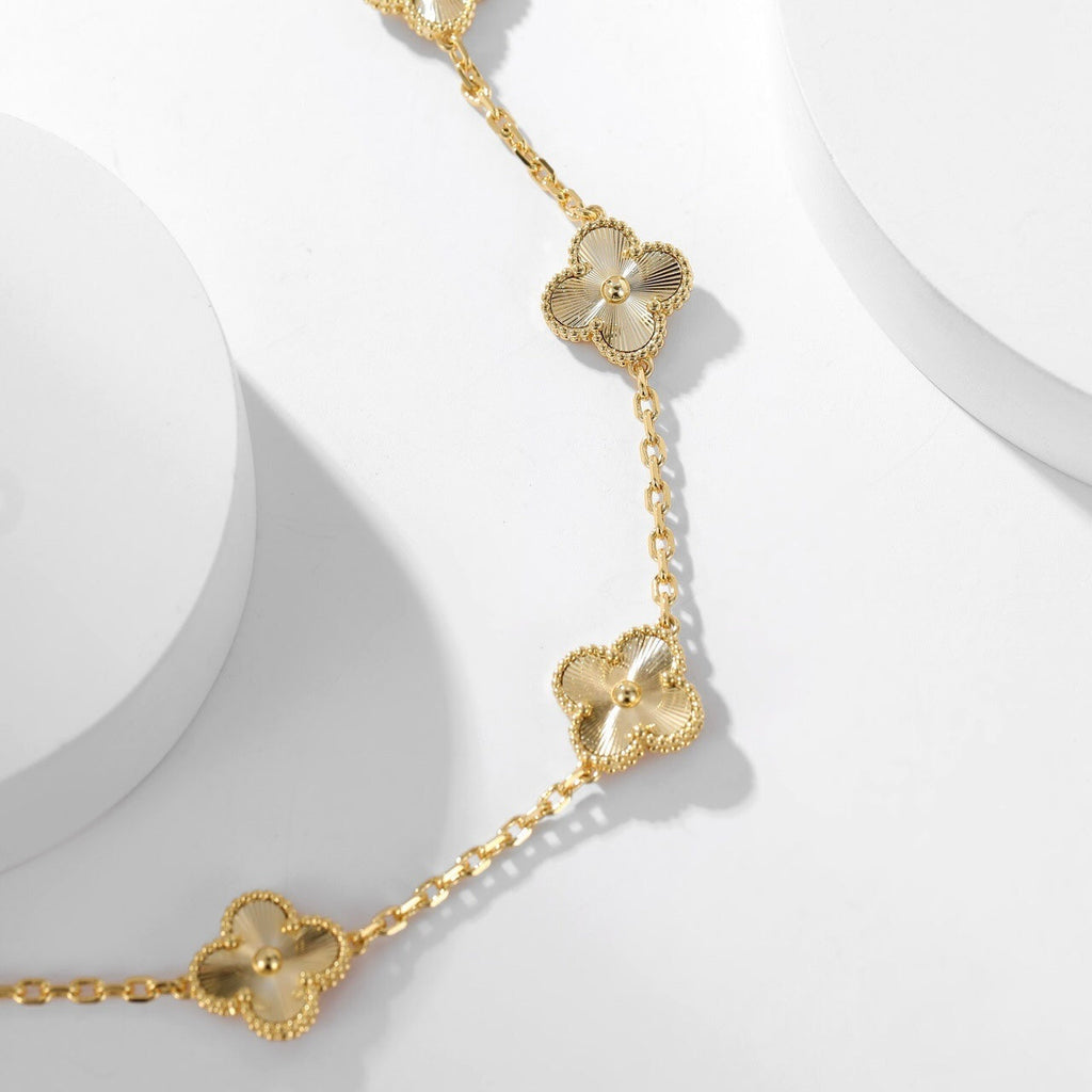 ??Loco?¡¥CLOVER 10 MOTIFS LASER NECKLACE