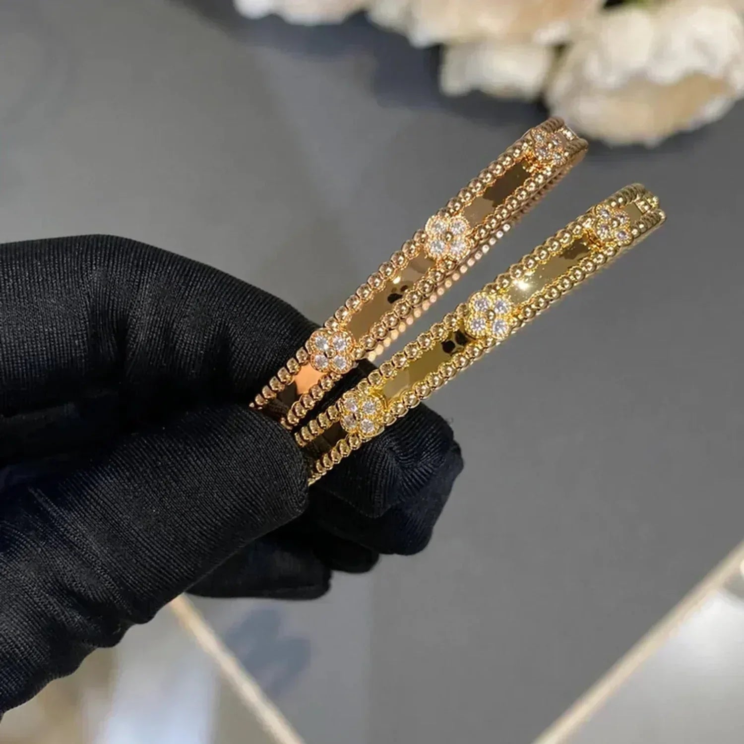 ??Loco?¡¥CLOVER BRACELET 4MM DIAMONDS