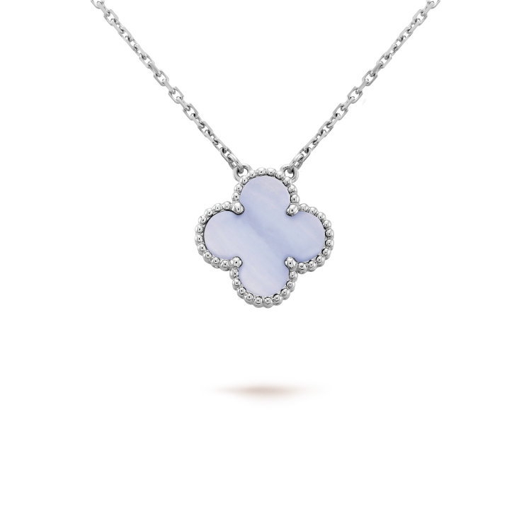 ??Loco?¡¥CLOVER 15MM BLUE CHALCEDONY NECKLACE SILVER