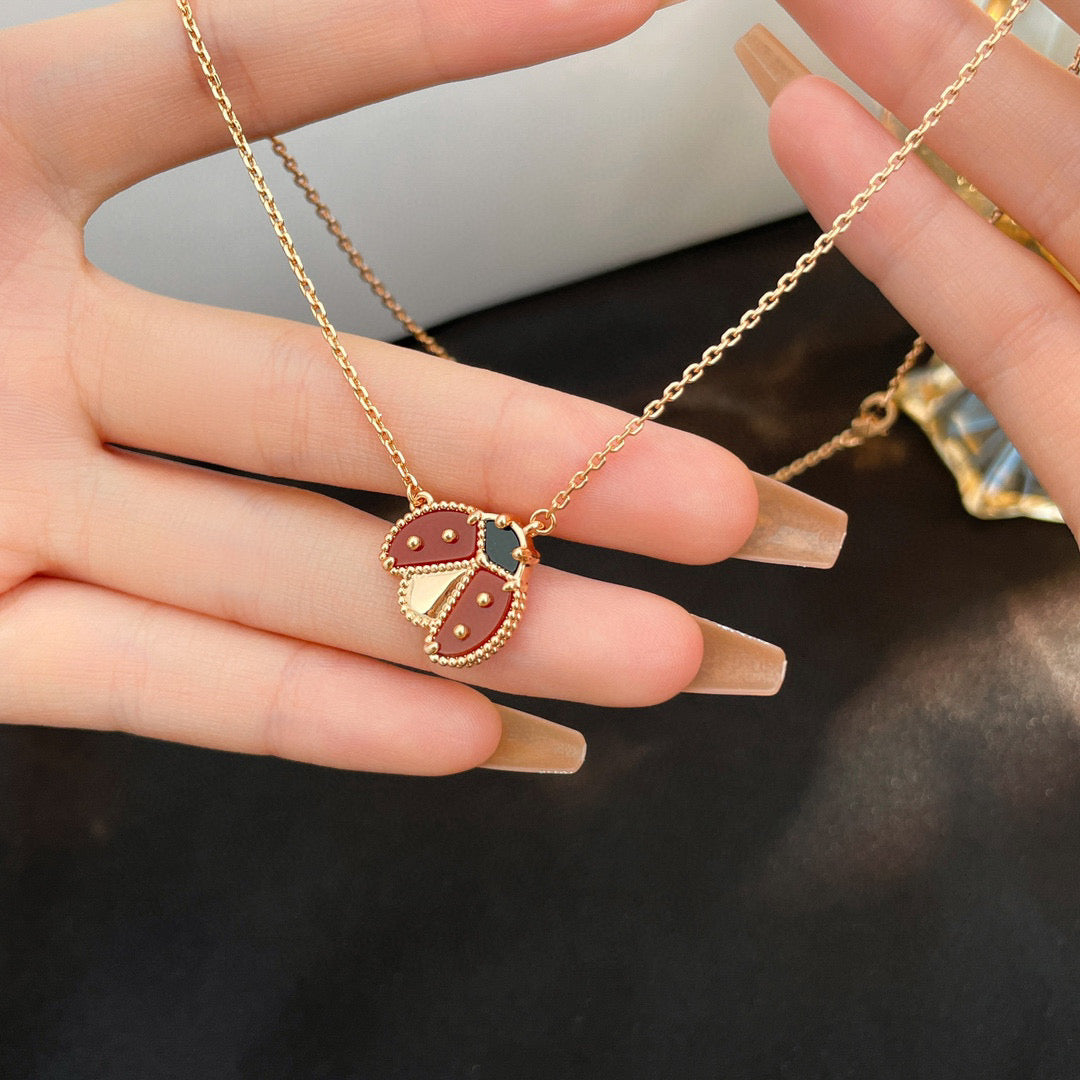 ??Loco?¡¥LUCKY  CARNELIANS LADYBUG NECKLACE
