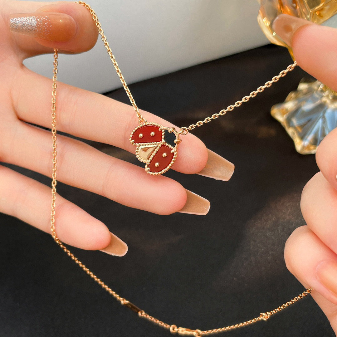 ??Loco?¡¥LUCKY  CARNELIANS LADYBUG NECKLACE