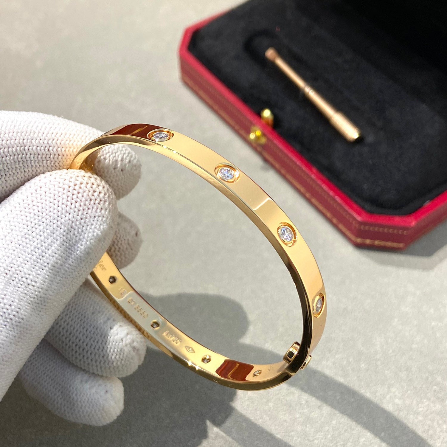 ??Loco?¡¥LOVE BRACELET 6.1MM 10 DIAMONDS