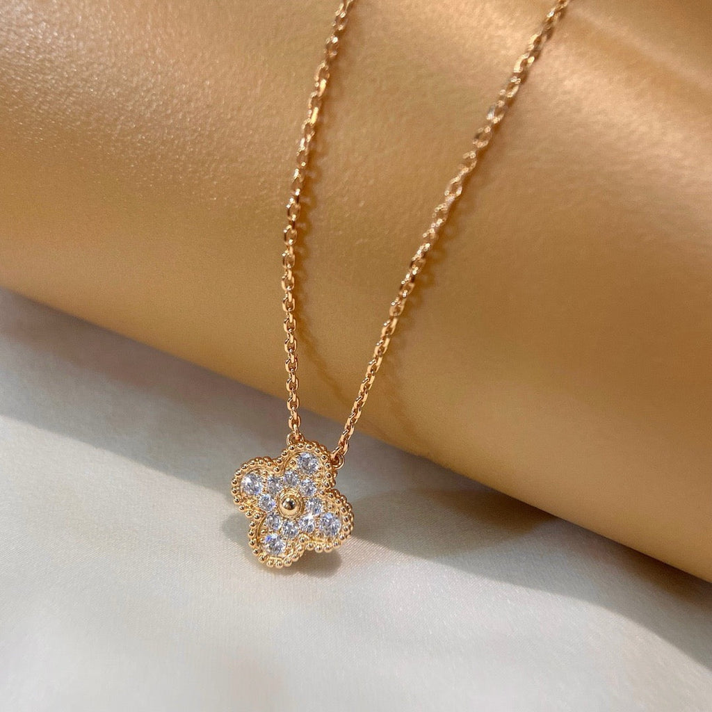 ??Loco?¡¥CLOVER 15MM DIAMOND SINGLE FLOWER NECKLACE