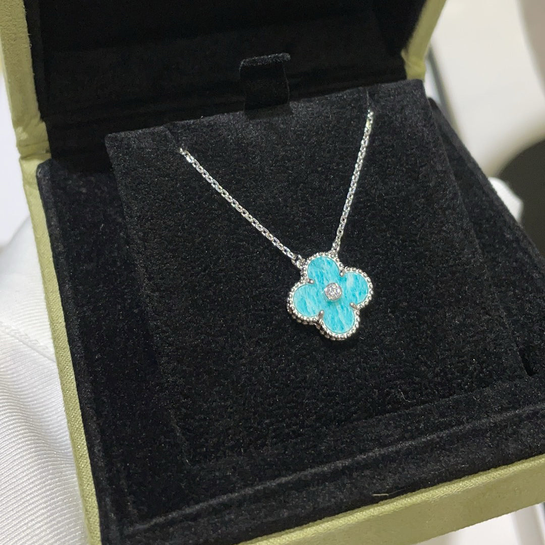 ??Loco?¡¥CLOVER 15MM DIAMOND SVRES PORCELAIN  NECKLACE SILVER