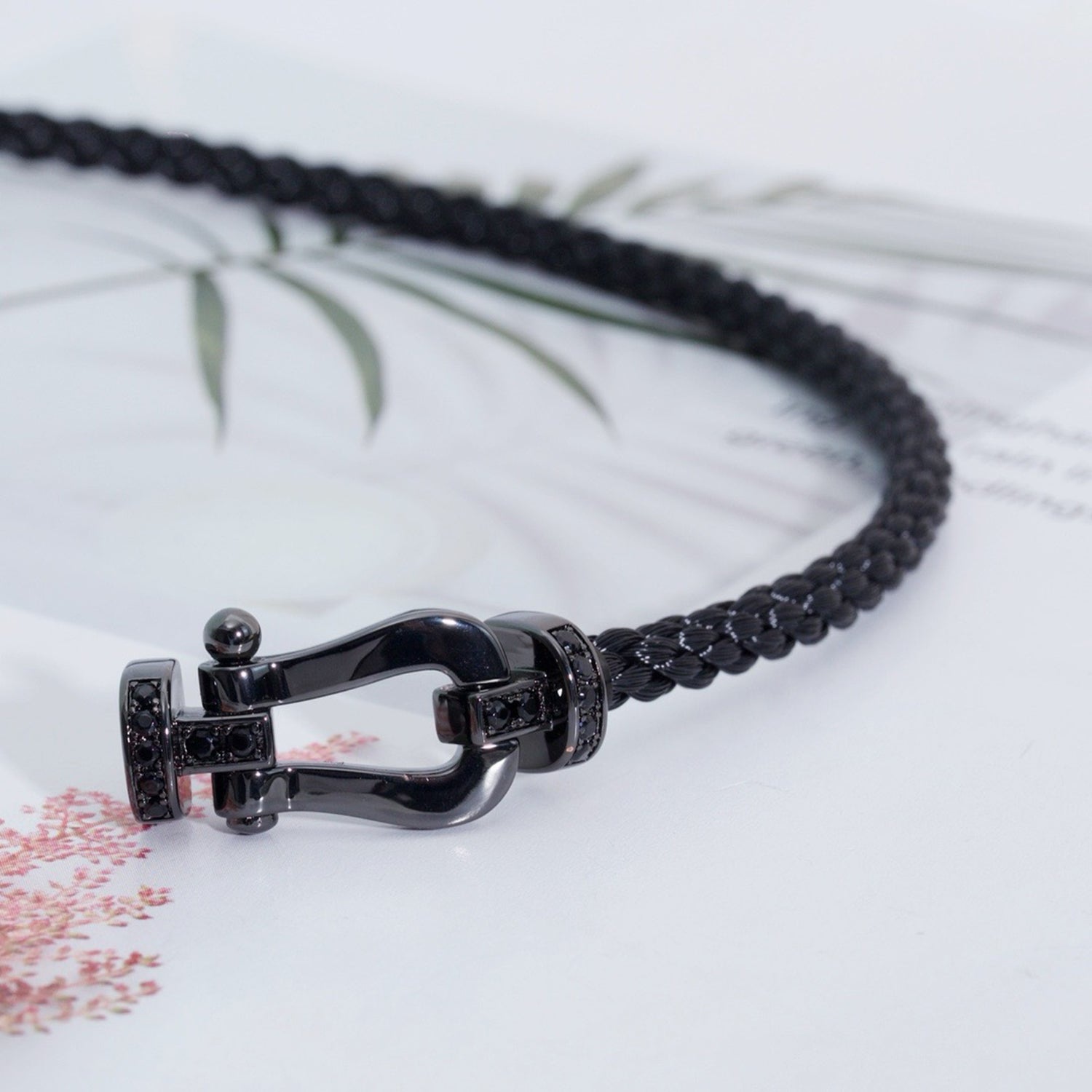 ??Loco?¡¥FORCE LARGE SERIES HORSESHOE BLACK SAMURAI BRACELET