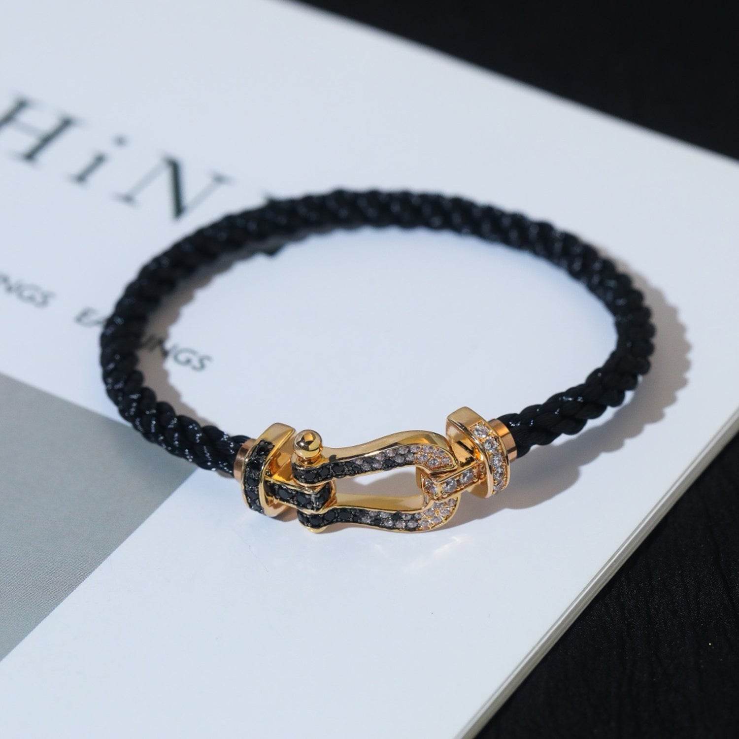 ??Loco?¡¥FORCE LARGE HORSESHOE BLACK WHITE DIAMOND BRACELET ROSE GOLD