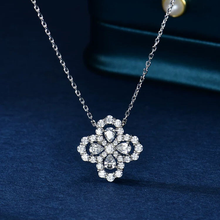 ??Loco?¡¥LOOP NECKLACE FULL MOTIF DIAMOND 16MM MULTIPLE COLORS
