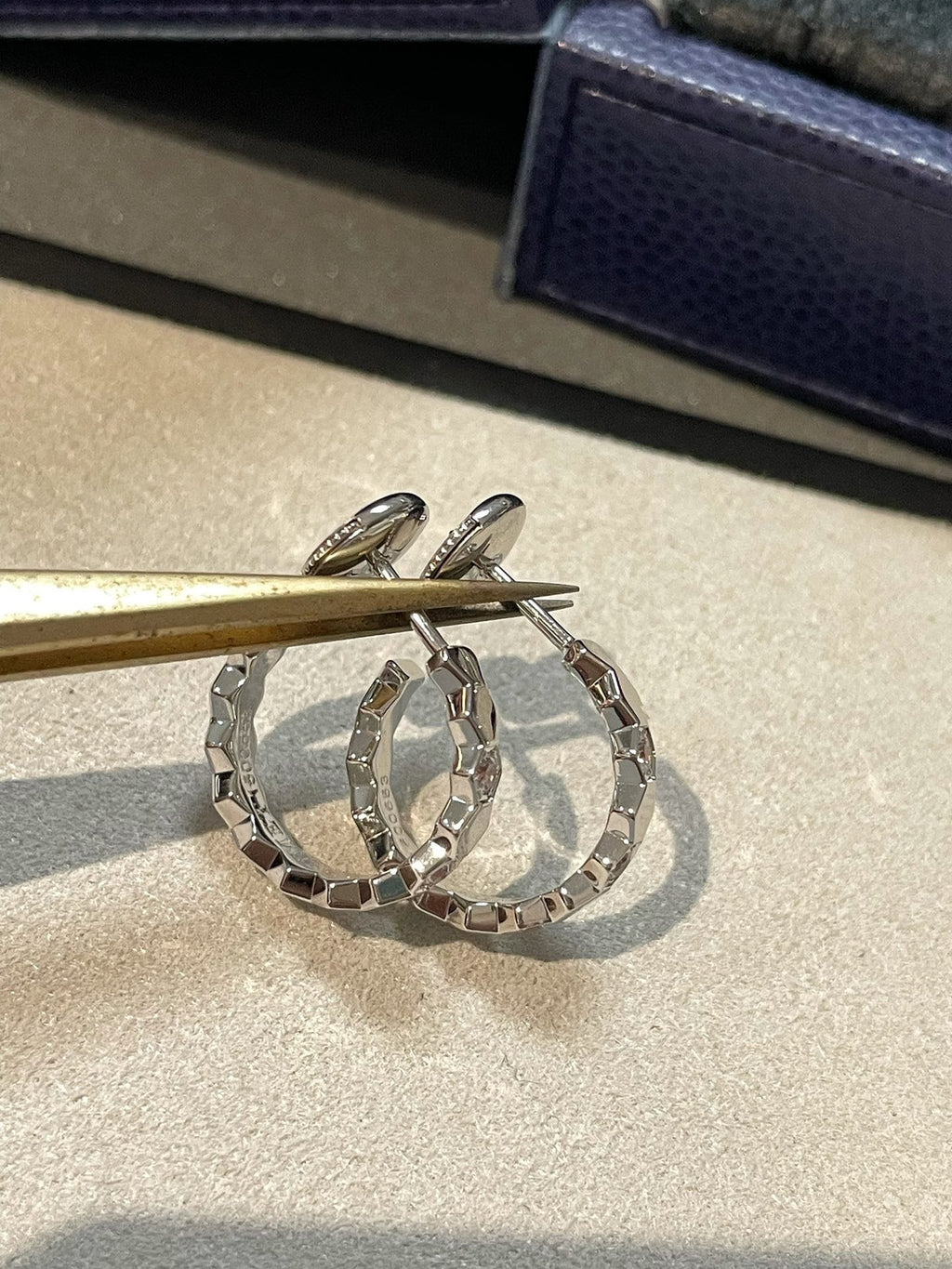 ??Loco?¡¥BEE LOVE Earrings Silver