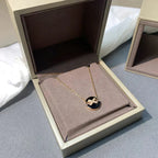 ??Loco?¡¥JEUX DE ROSE GOLD DIAMOND NECKLACE