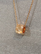 ??Loco?¡¥BEE LOVE DIAMOND NECKLACE