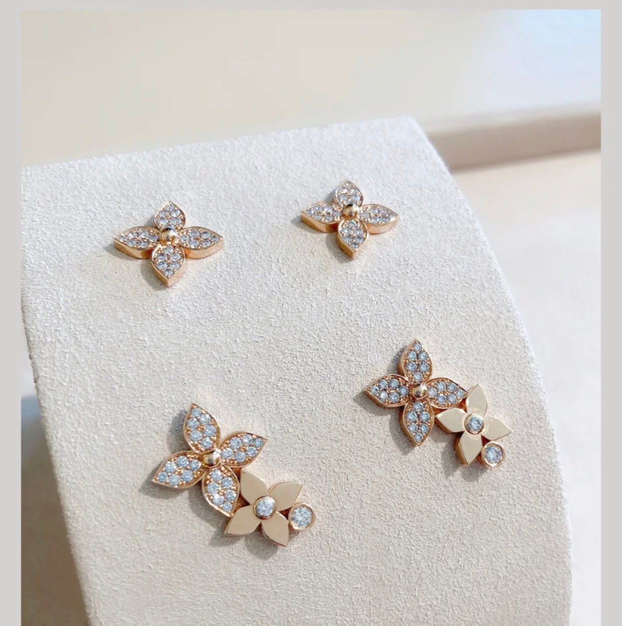 ??Loco?¡¥STAR BLOSSOM STUD EARRINGS PINK GOLD DIAMONDS