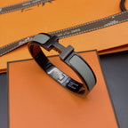 ??Loco?¡¥CLIC HM SO BLACK GREY BRACELET