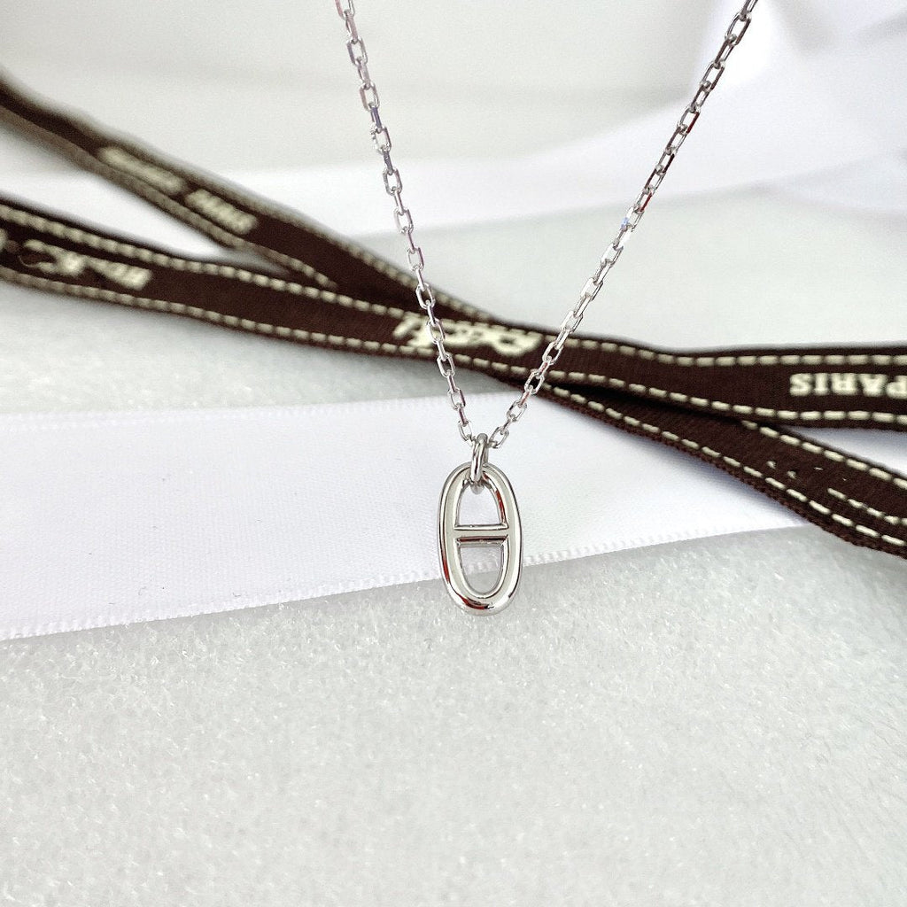 ??Loco?¡¥HM PIG NOSE NECKLACE