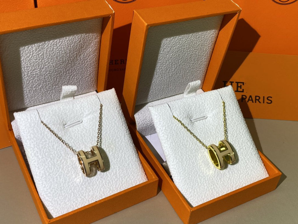 ??Loco?¡¥HM CLIC YELLOW ENAMEL GOLD NECKLACE