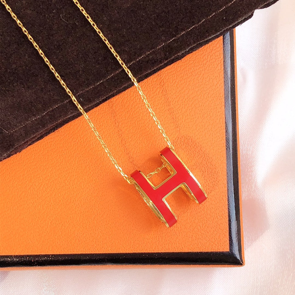 ??Loco?¡¥HM CLIC RED ENAMEL GOLD NECKLACE
