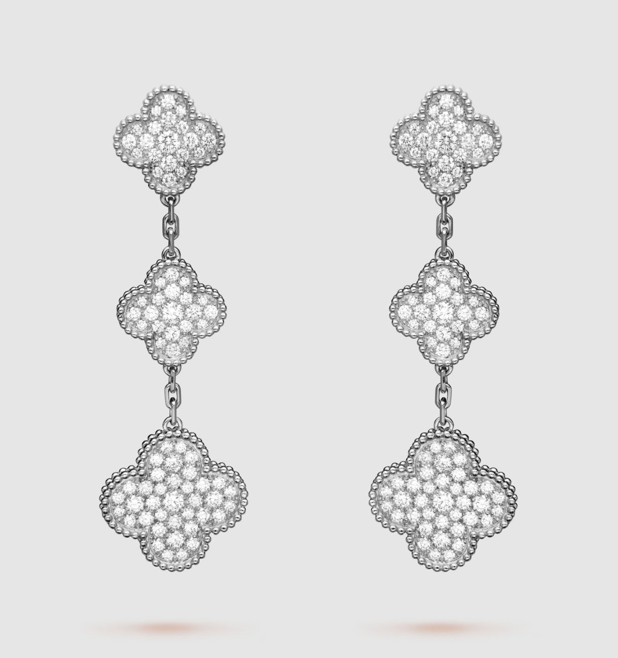 ??Loco?¡¥CLOVER 3 MOTIF DIAMOND SILVER DROP EARRINGS