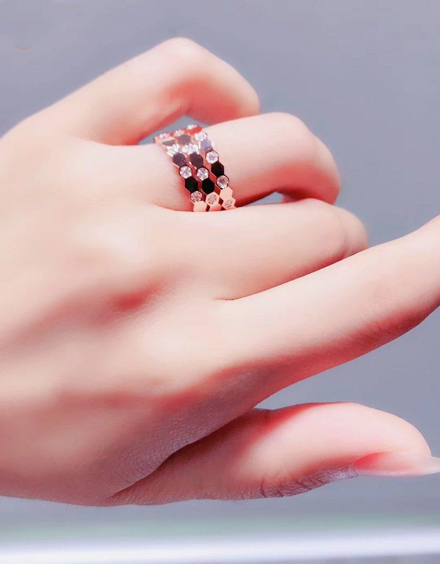 ??Loco?¡¥BEE LOVE RING PINK GOLD DIAMOND