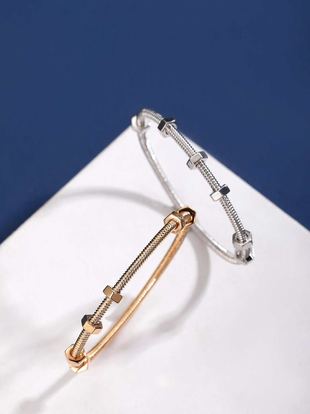 [??Loco?¡¥]CT THREADED BRACELET