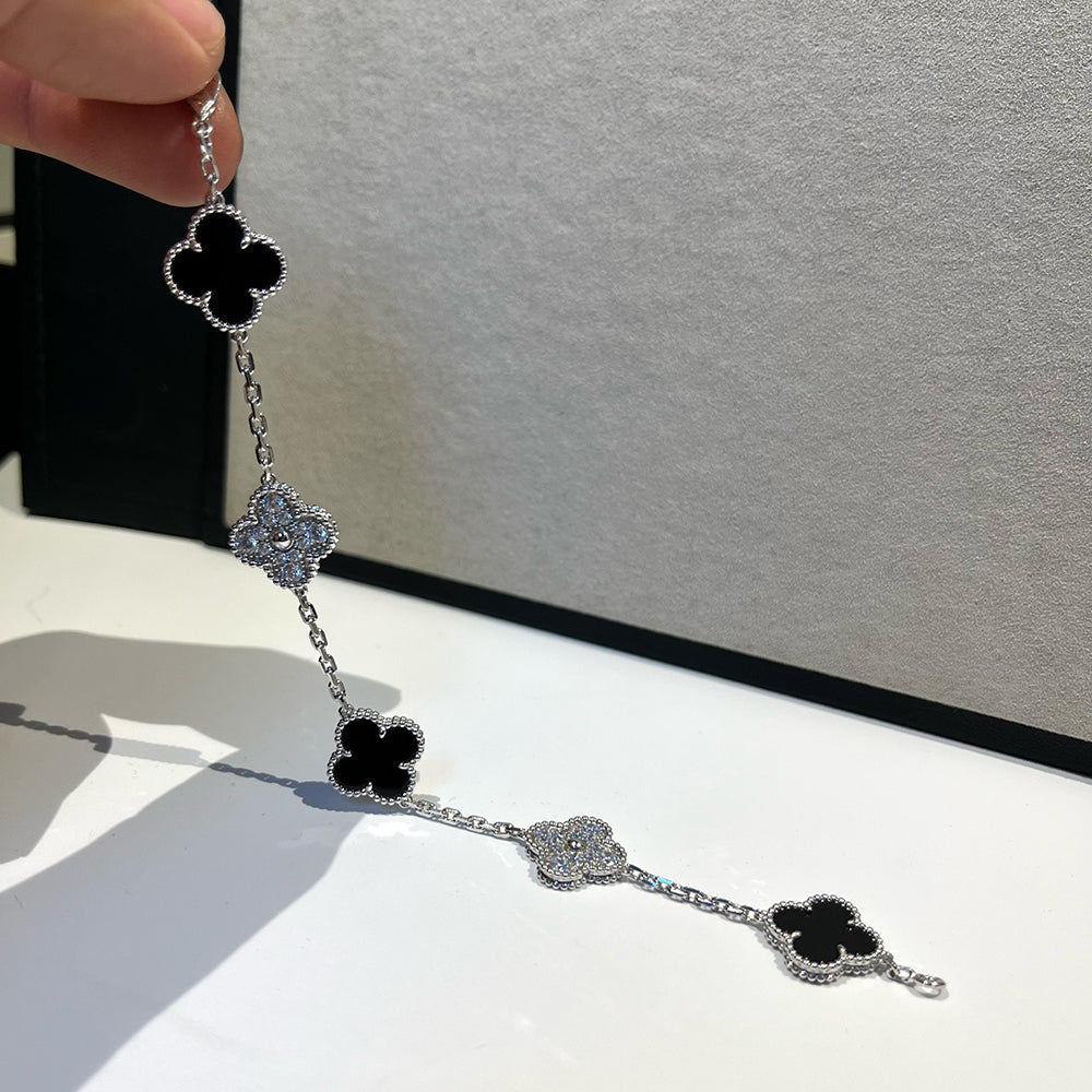 [Loco]New CLOVER 5 MOTIF ONYXS BRACELET COLLECTION