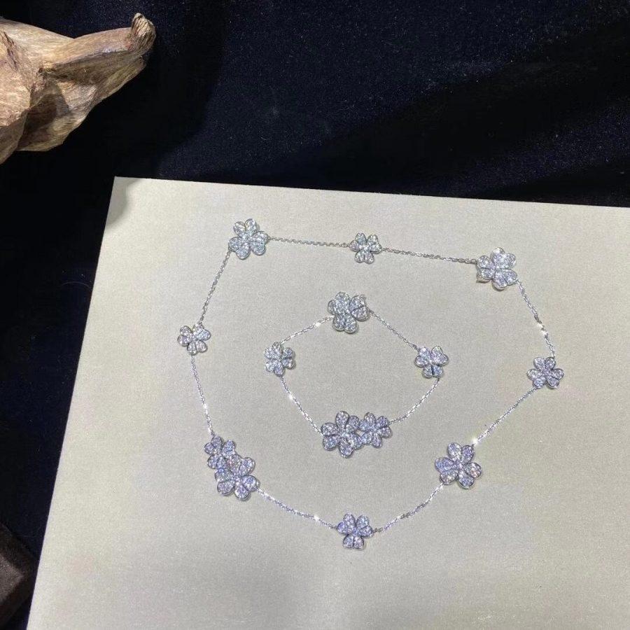 ??Loco?¡¥FRIVOLE SILVER 5 FLOWERS BRACELET