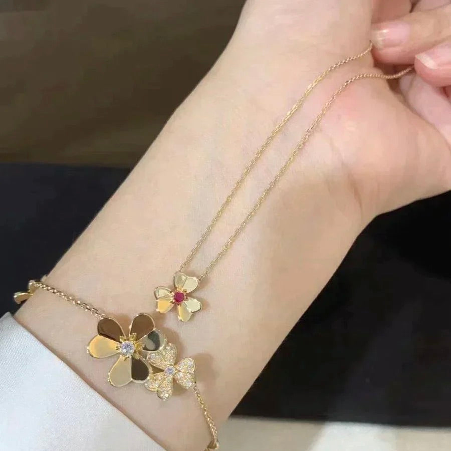??Loco?¡¥FRIVOLE GOLD FLOWER NECKLACE
