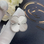 ??Loco?¡¥CLOVER 25MM SILVER BIG CLOVER NECKLACE