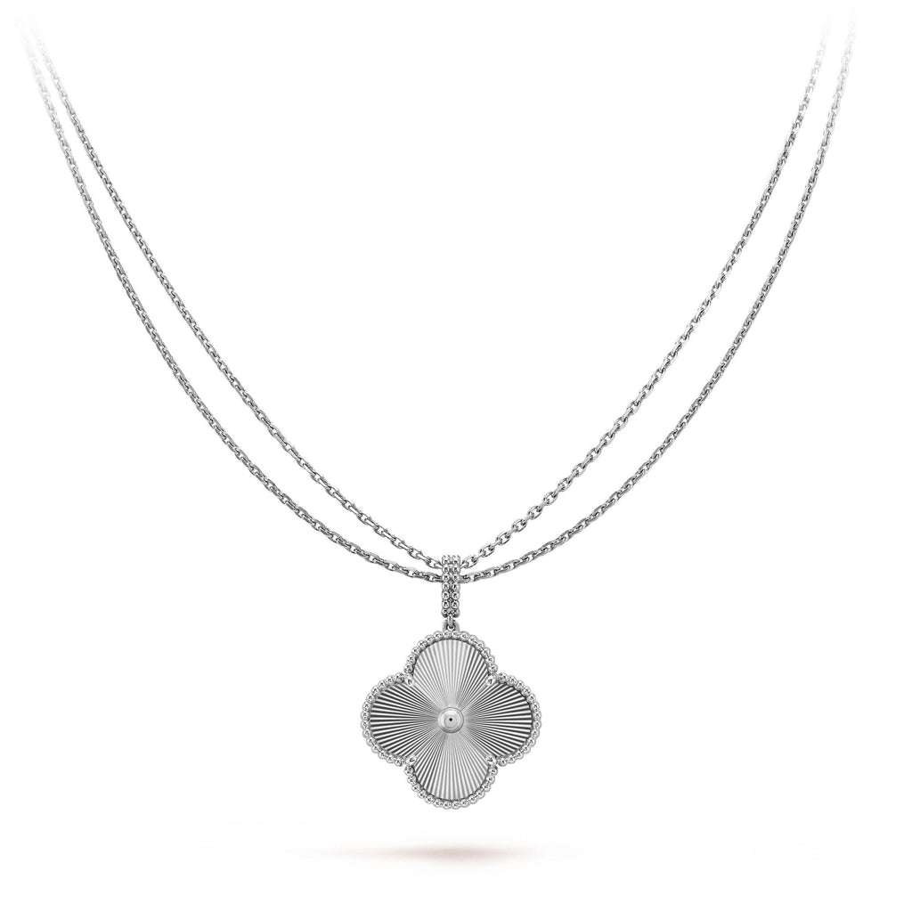 ??Loco?¡¥CLOVER 25MM SILVER BIG CLOVER NECKLACE