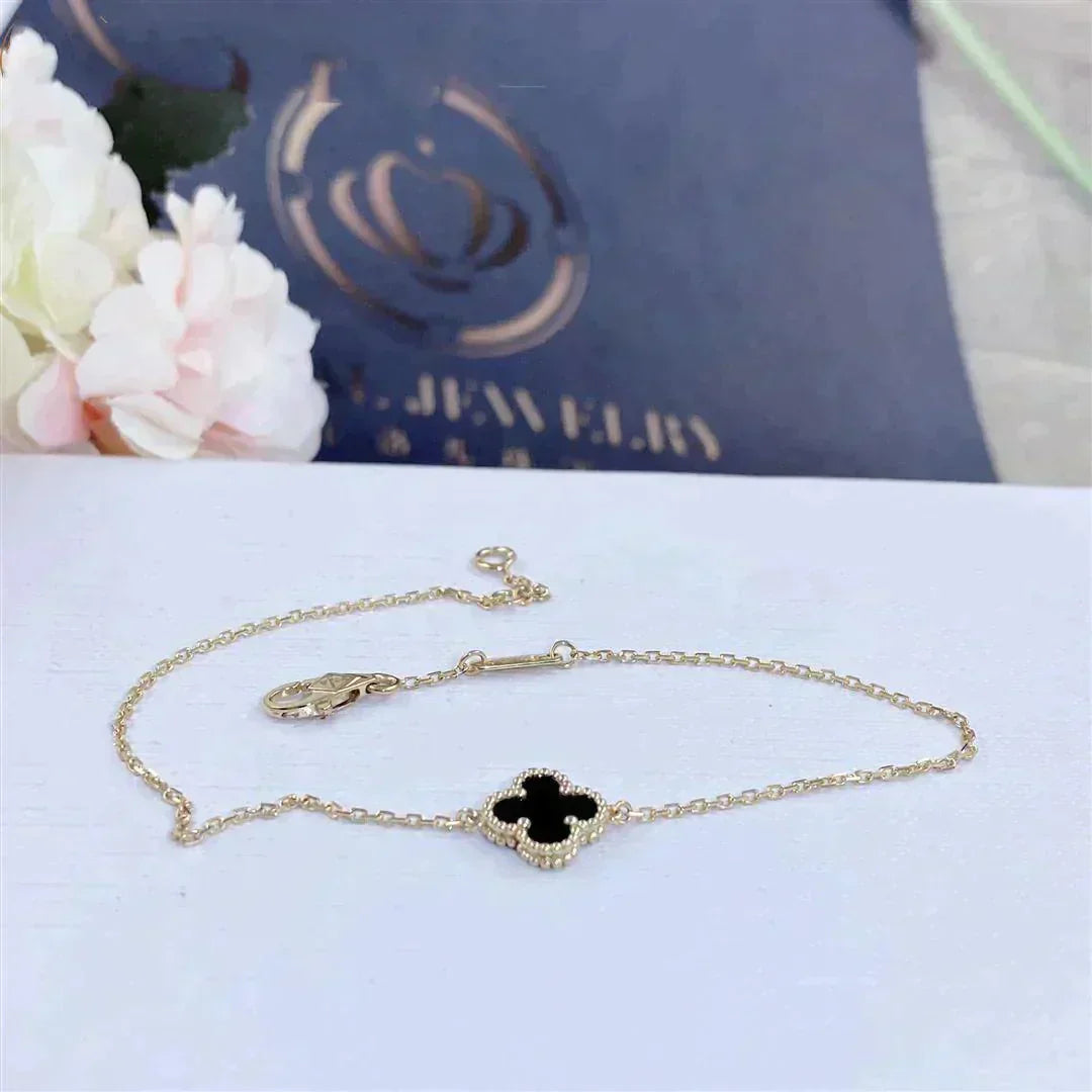 ??Loco?¡¥CLOVER ONYX SINGLE FLOWER BRACELET