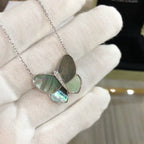 ??Loco?¡¥LARGE BUTTERFLY SILVER PENDANT DIAMOND NECKLACE