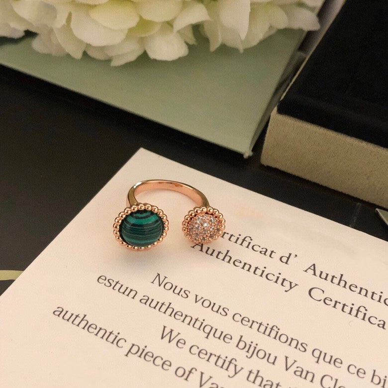 ??Loco?¡¥PERLEE COULEURS DIAMOND ROSE GOLD BETWEEN THE FINGER RING